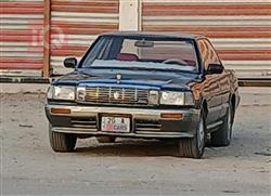 تۆیۆتا کراون